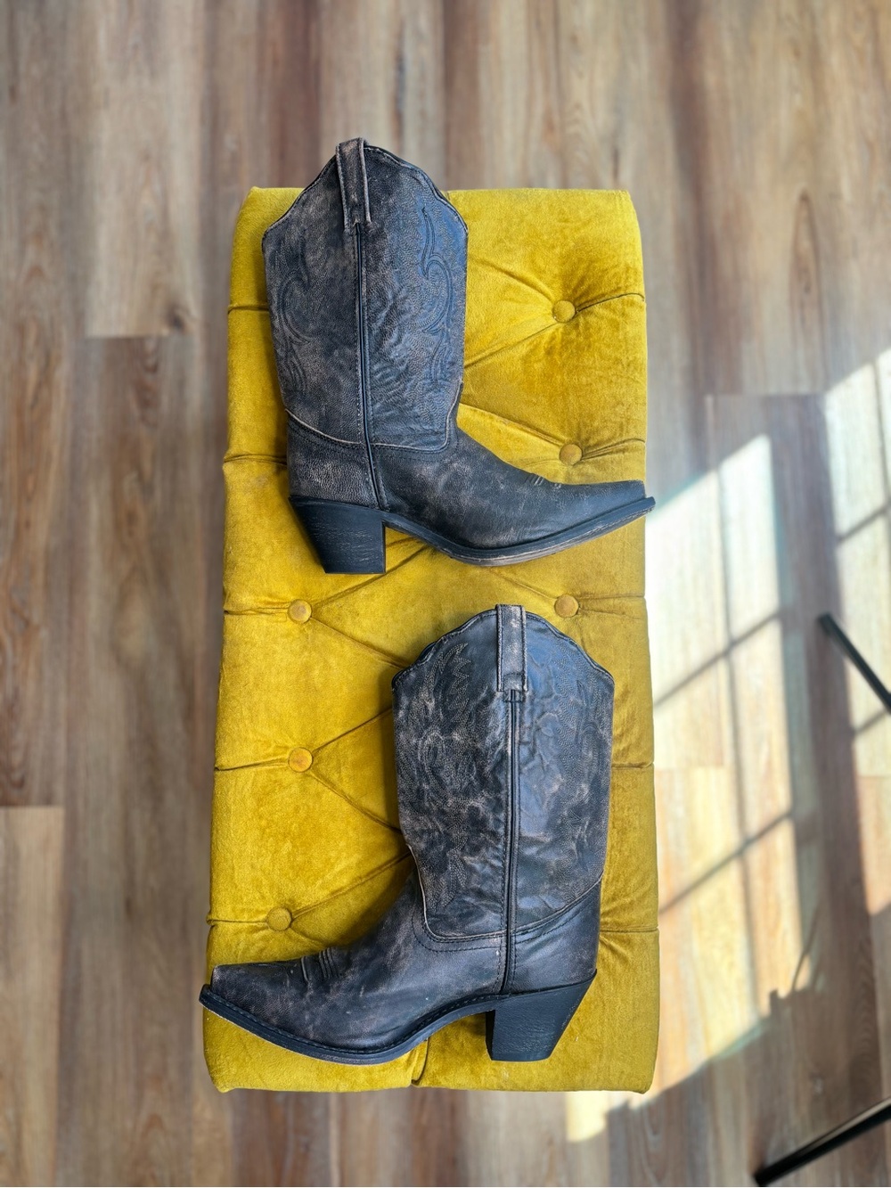 Rocky Country Collection Distressed Brown Leather Western Cowboy Boots 11